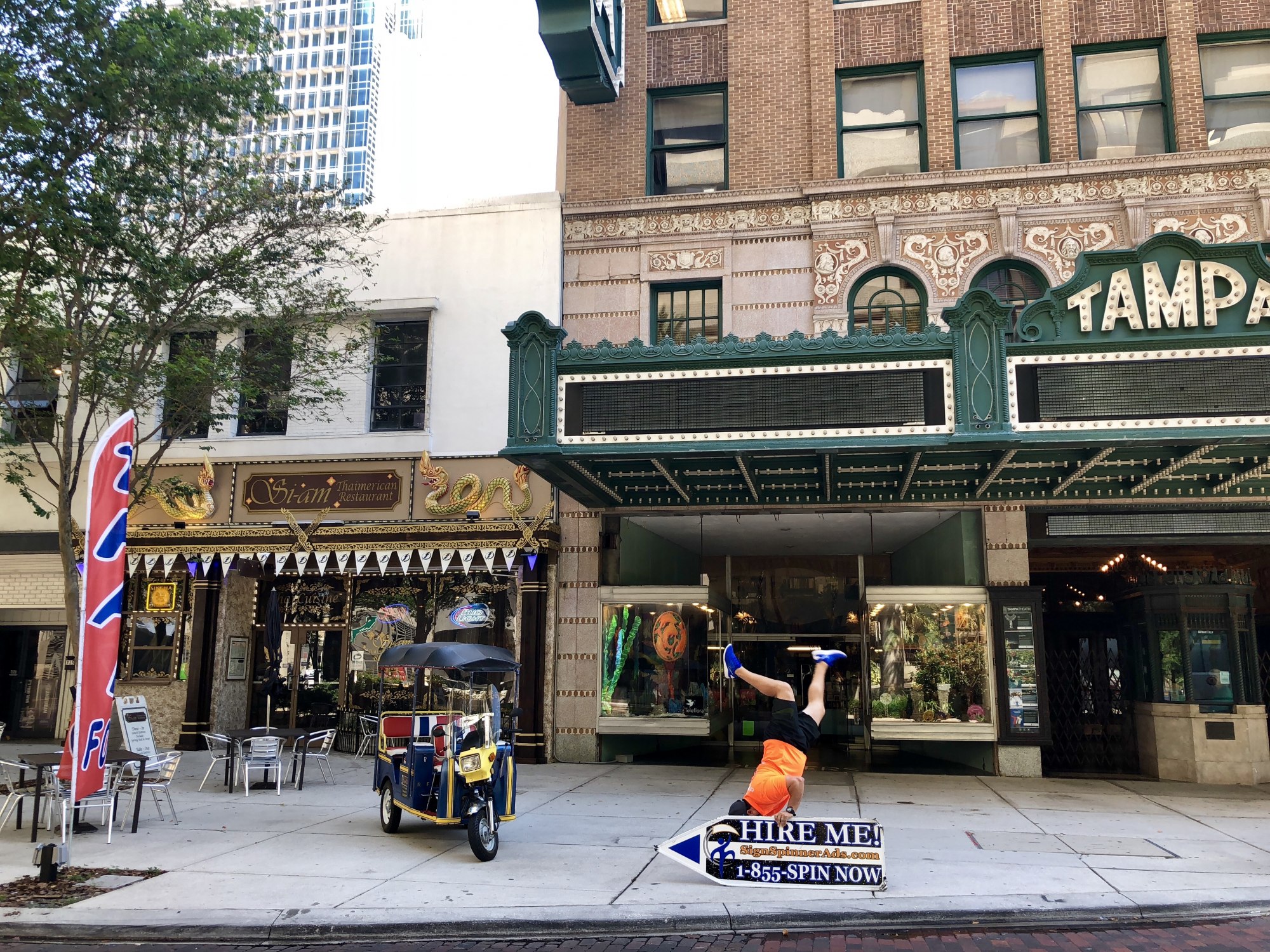 Tampa Bay Sign Spinners Sign Spinner Advertising