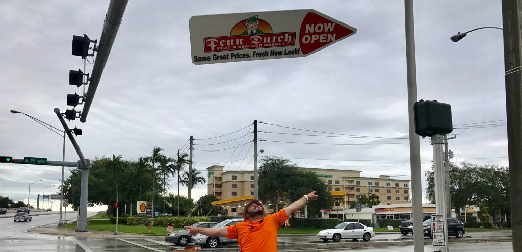 Sign Spinner Ads in Fort Myers, Naples and Miami FLorida